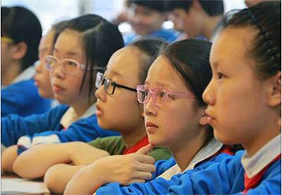 中小學課桌椅，學校該如何采購？