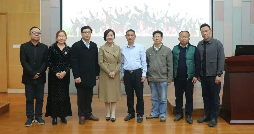快樂學習，健康午休 | 博士有成午休課桌椅走進莞城中心小學(圖2)